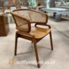 Kursi Cafe Minimalis Kayu