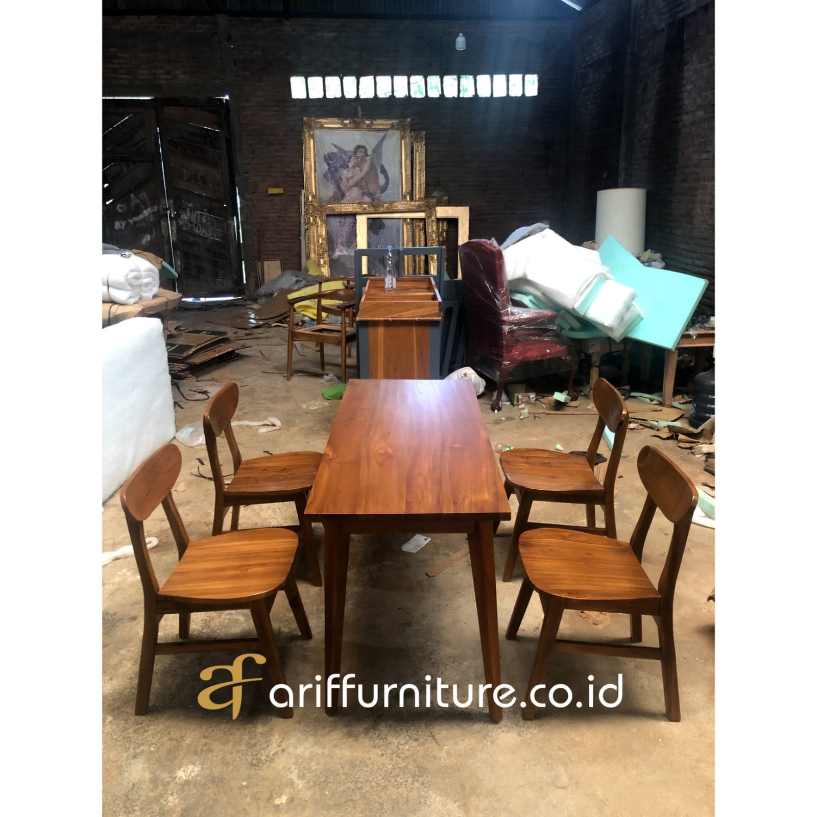 Set Meja Makan Kursi Cafe Minimalis Pt Arif Furnitures Jepara Arif Furniture Jepara